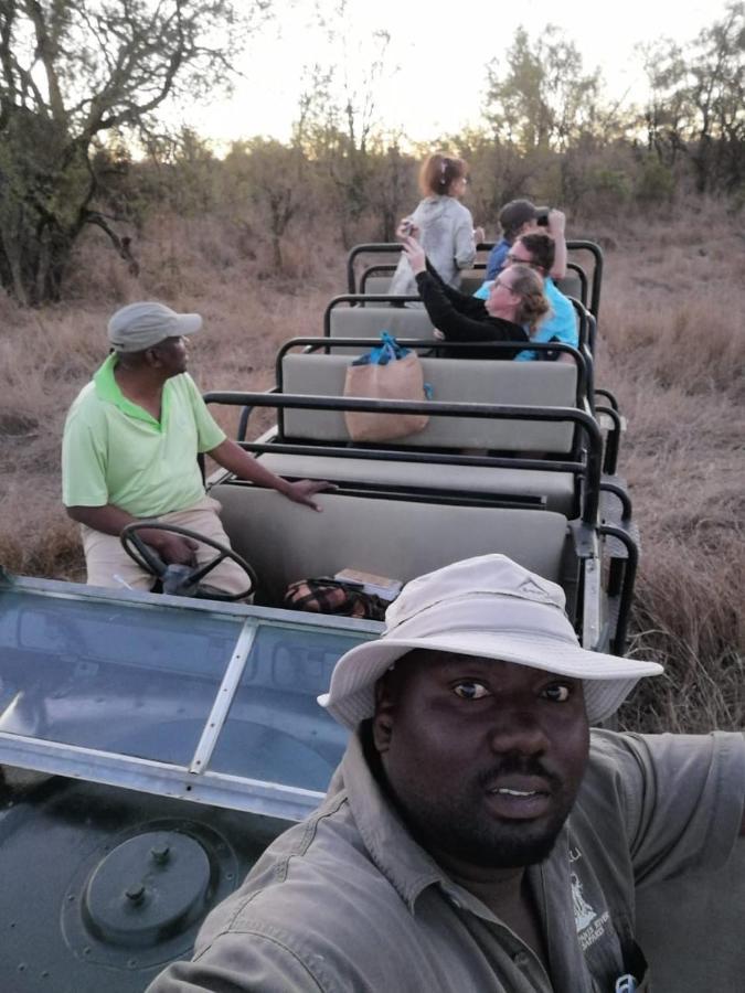 Luxe tent Mzsingitana Tented Camp Hoedspruit